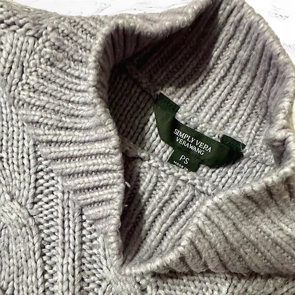 Simply Vera Vera Wang ColorBlock Women's Sweater - Picture 3 of 4